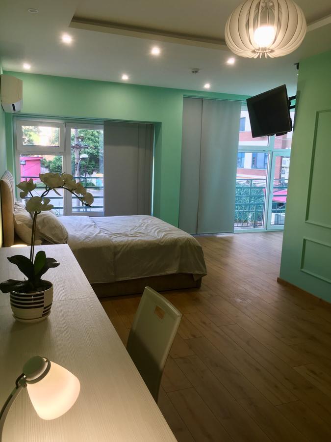 B&B Tirana Smile ภายนอก รูปภาพ